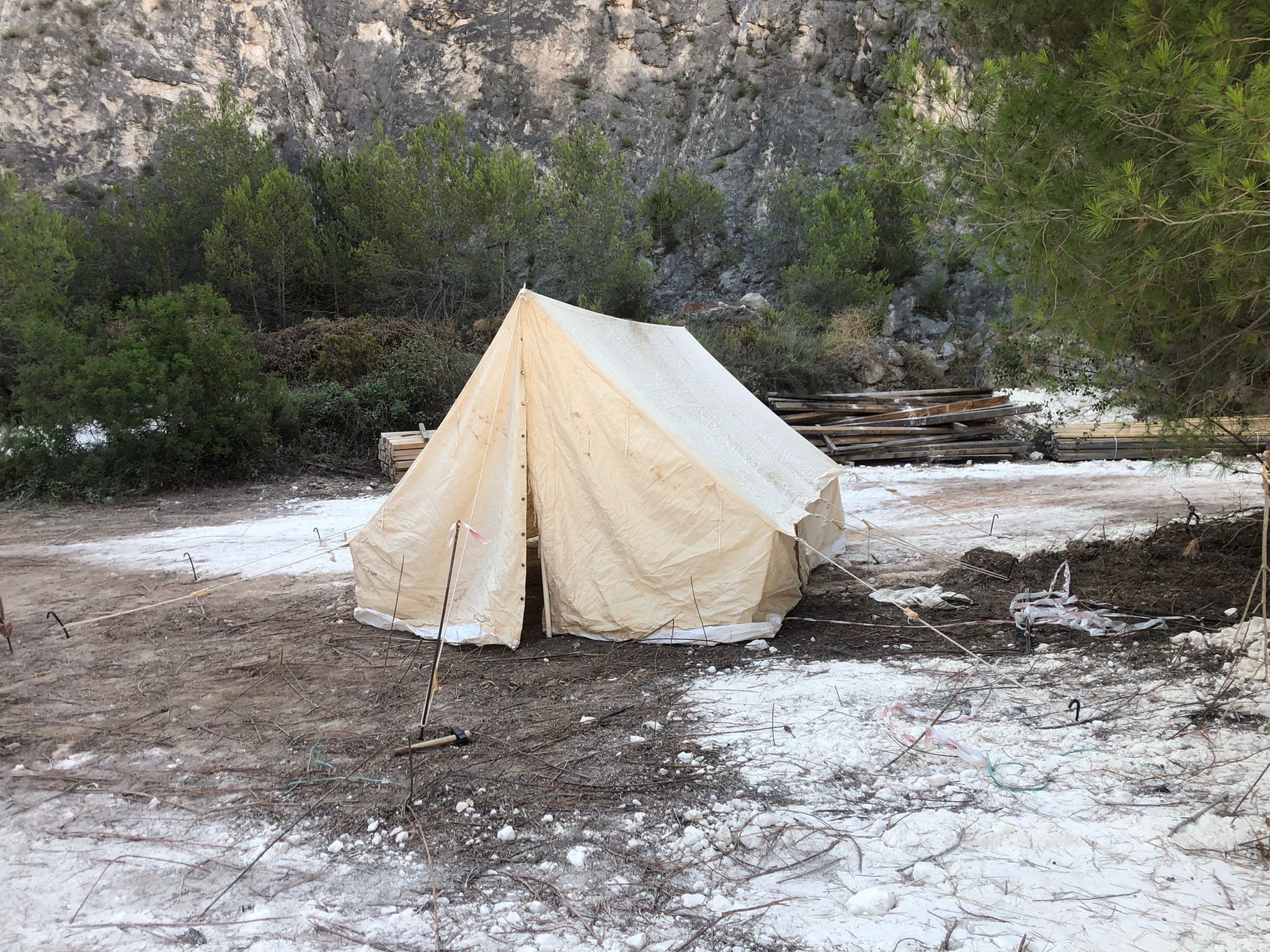 tienda campaña arqueologia 2mtsx3mtsx4ms (165eu.) 2u